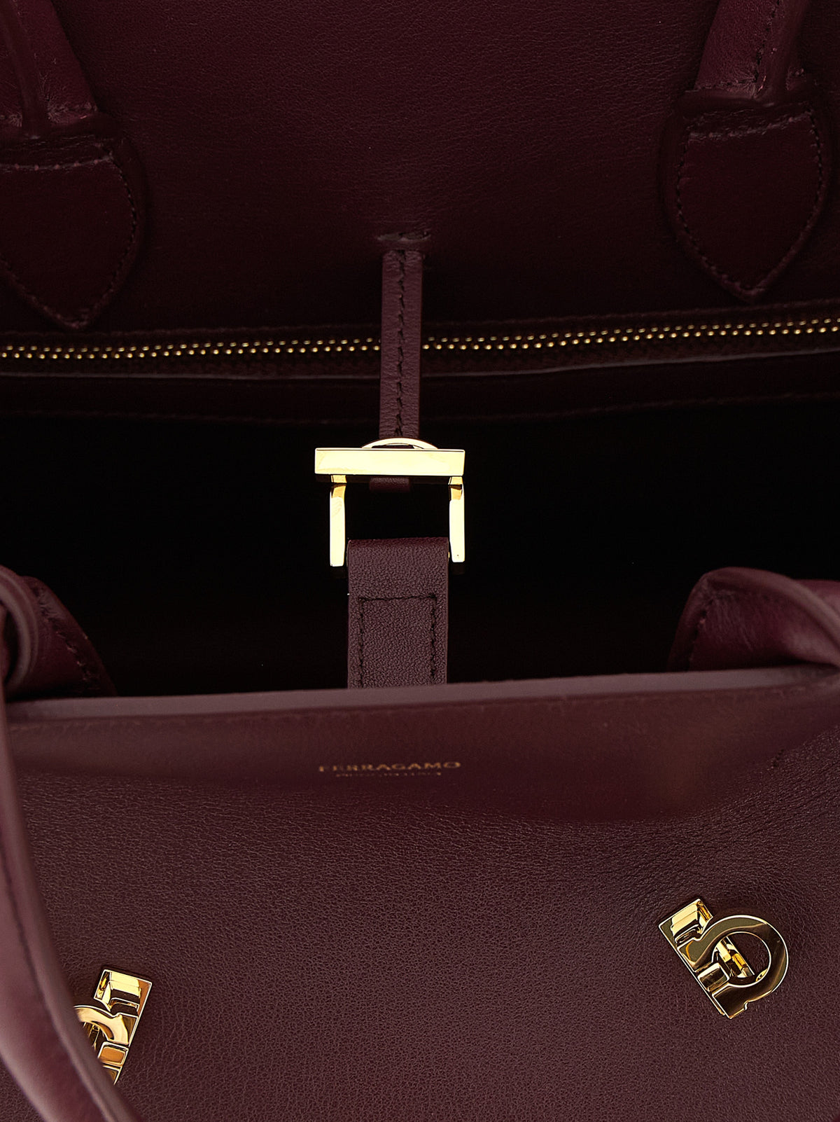 Ferragamo Hug Handbag M Plum